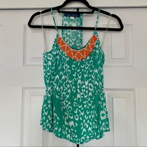 Green patterned tank